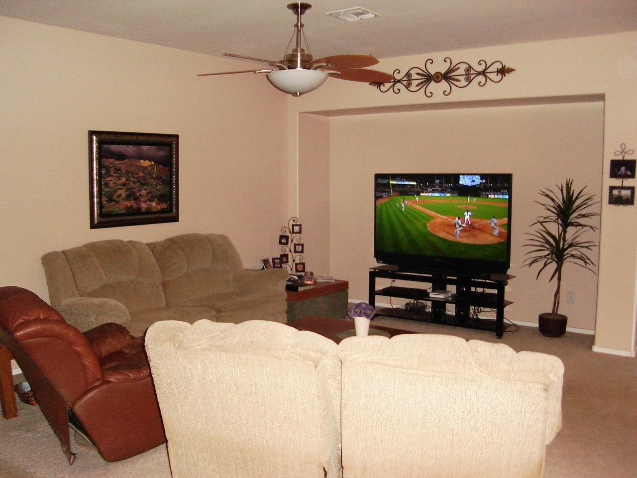 17794 West Rimrock Street Surprise, AZ 85388 - Photo 3 of 6 Living RM