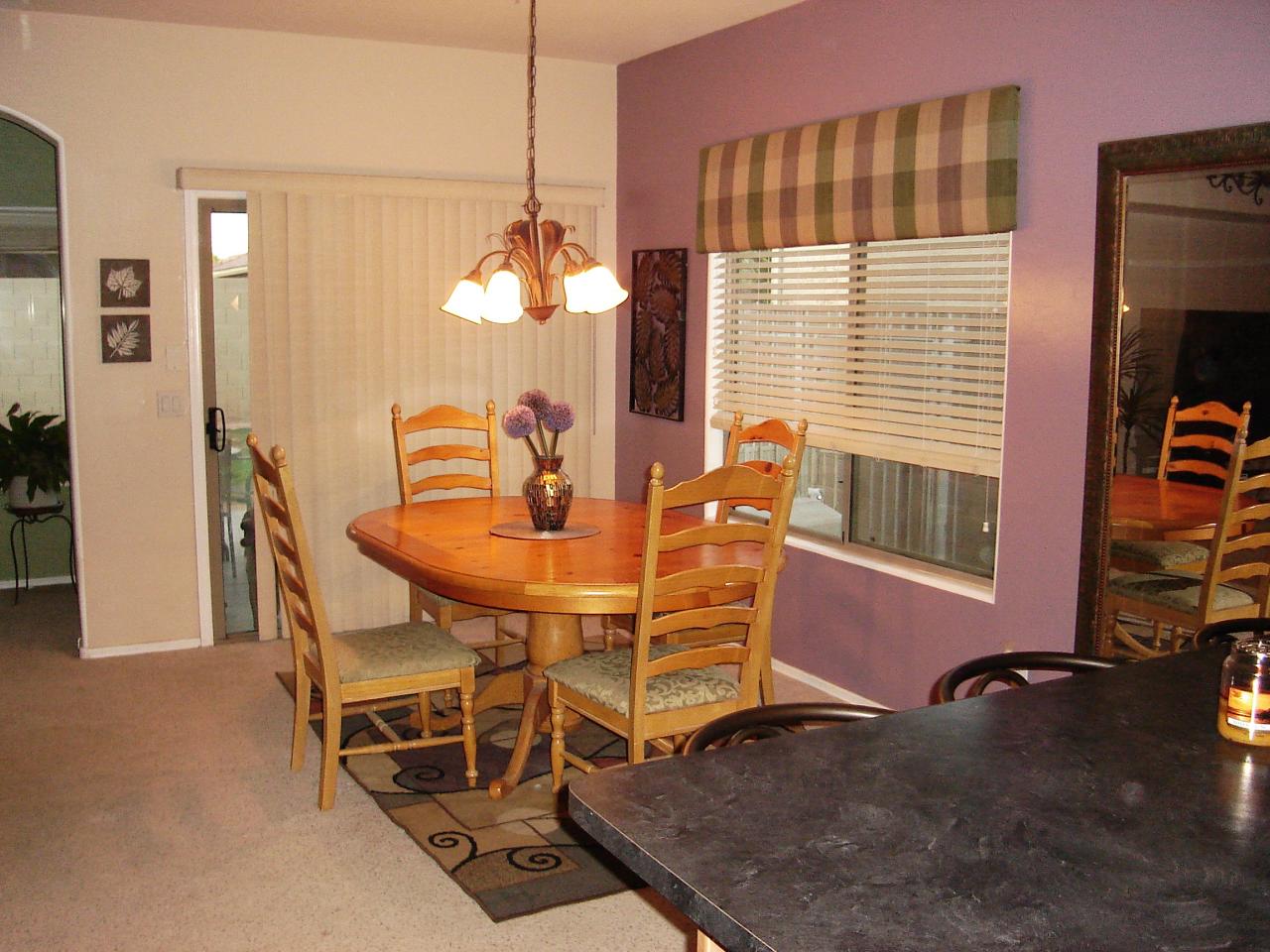 17794 West Rimrock Street Surprise, AZ 85388 - Photo 5 of 6 Dinning
