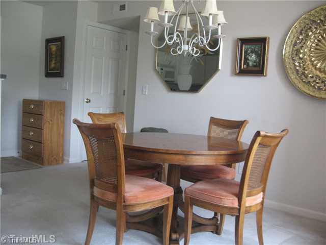 120 James High Point, Unit 2B High Point, NC 27265 - Photo 4 of 9 Dining Room.