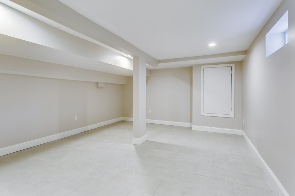 27 Sunset Road Wayland, MA 01778 - Photo 15 of 19 Gallery Image 15