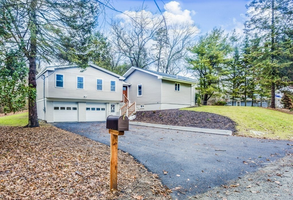 27 Sunset Road Wayland, MA 01778 - Photo 18 of 19 Gallery Image 18