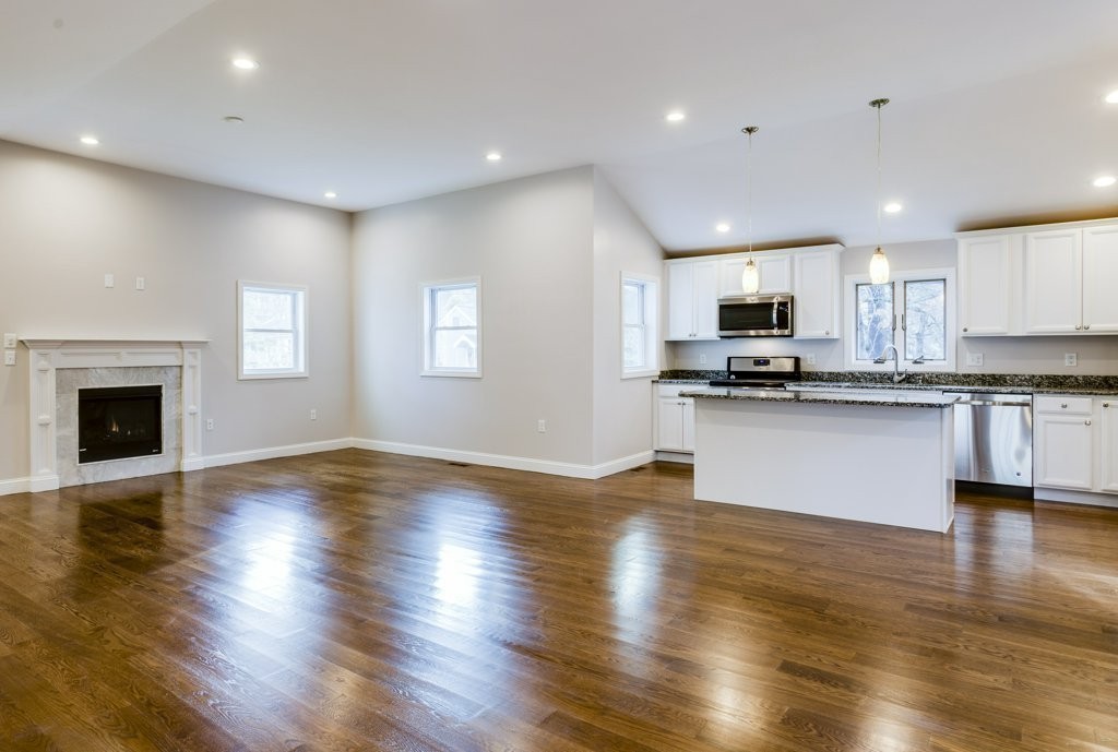 27 Sunset Road Wayland, MA 01778 - Photo 2 of 19 Gallery Image 2