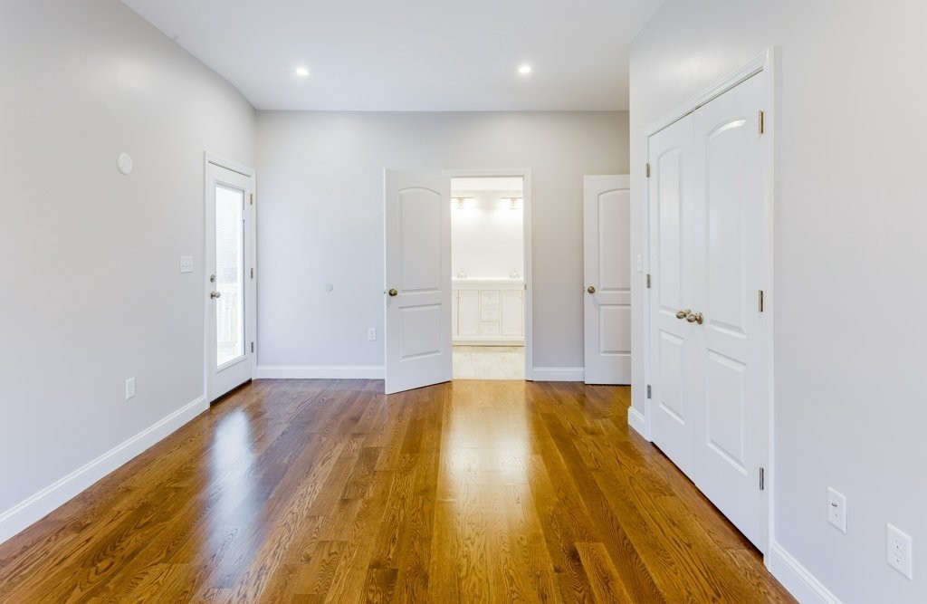 27 Sunset Road Wayland, MA 01778 - Photo 10 of 19 Gallery Image 10