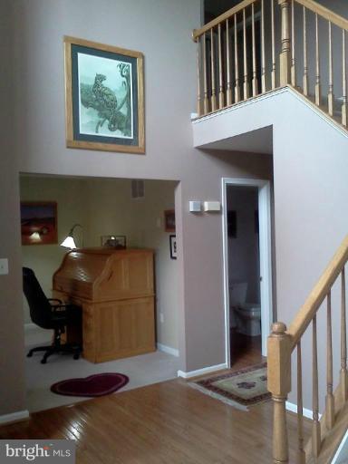 9362 River Crest Road Manassas, VA 20110 - Photo 8 of 23 Entrance / Foyer