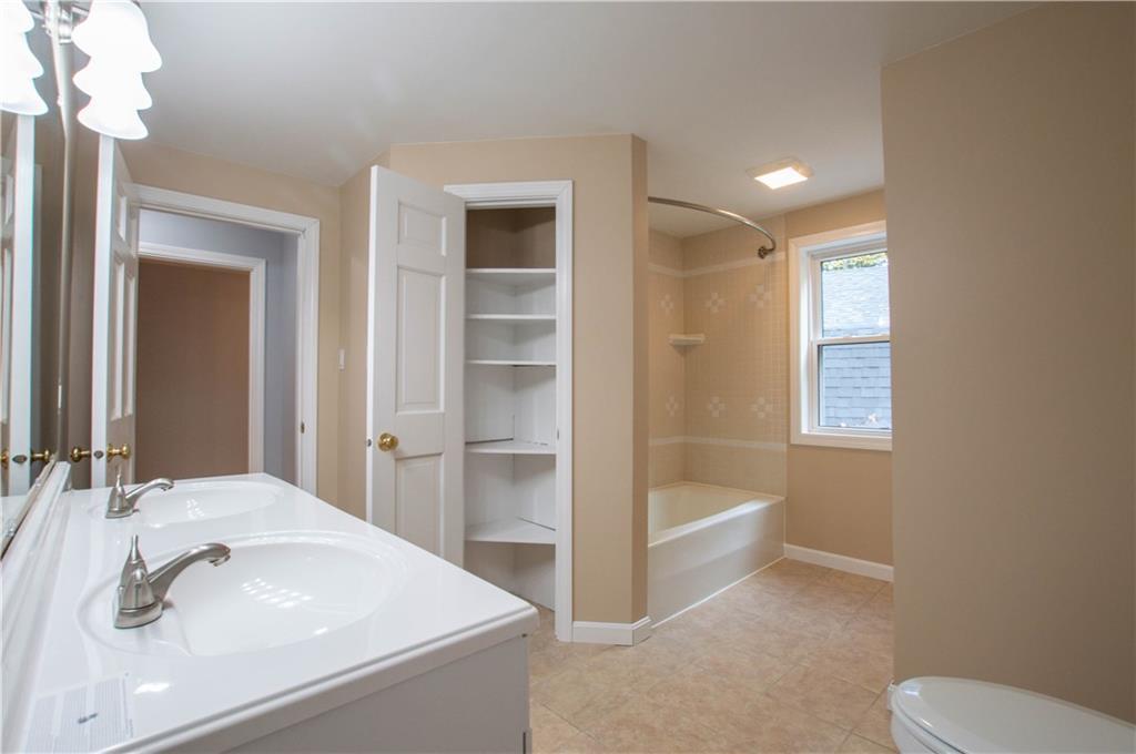 114 Buffum Road North Berwick, ME 03906 - Photo 25 of 35 View of upstairs full bath