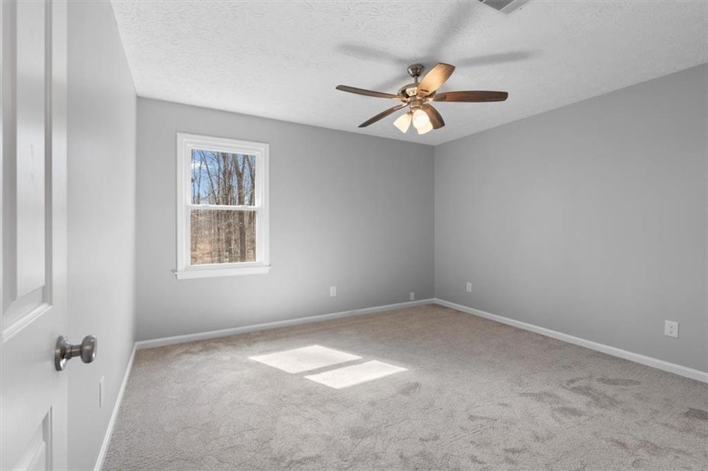 11 Ridgeview Drive Southeast Silver Creek, GA 30173 - Photo 23 of 37