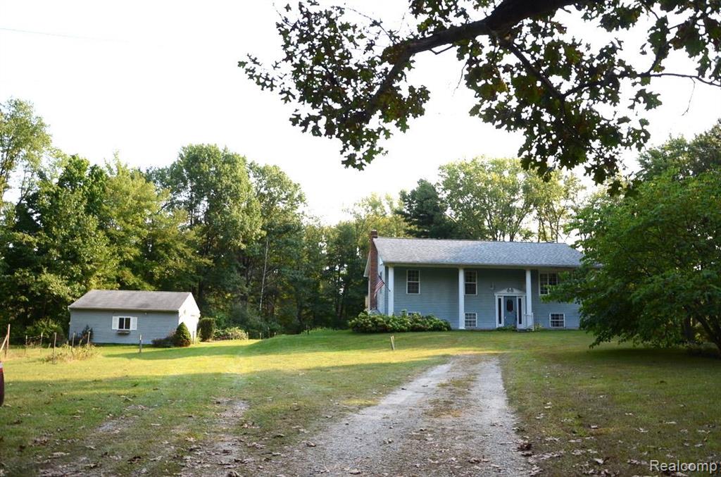 4789 Spears Road Pinckney, MI 48169 - Photo 25 of 47
