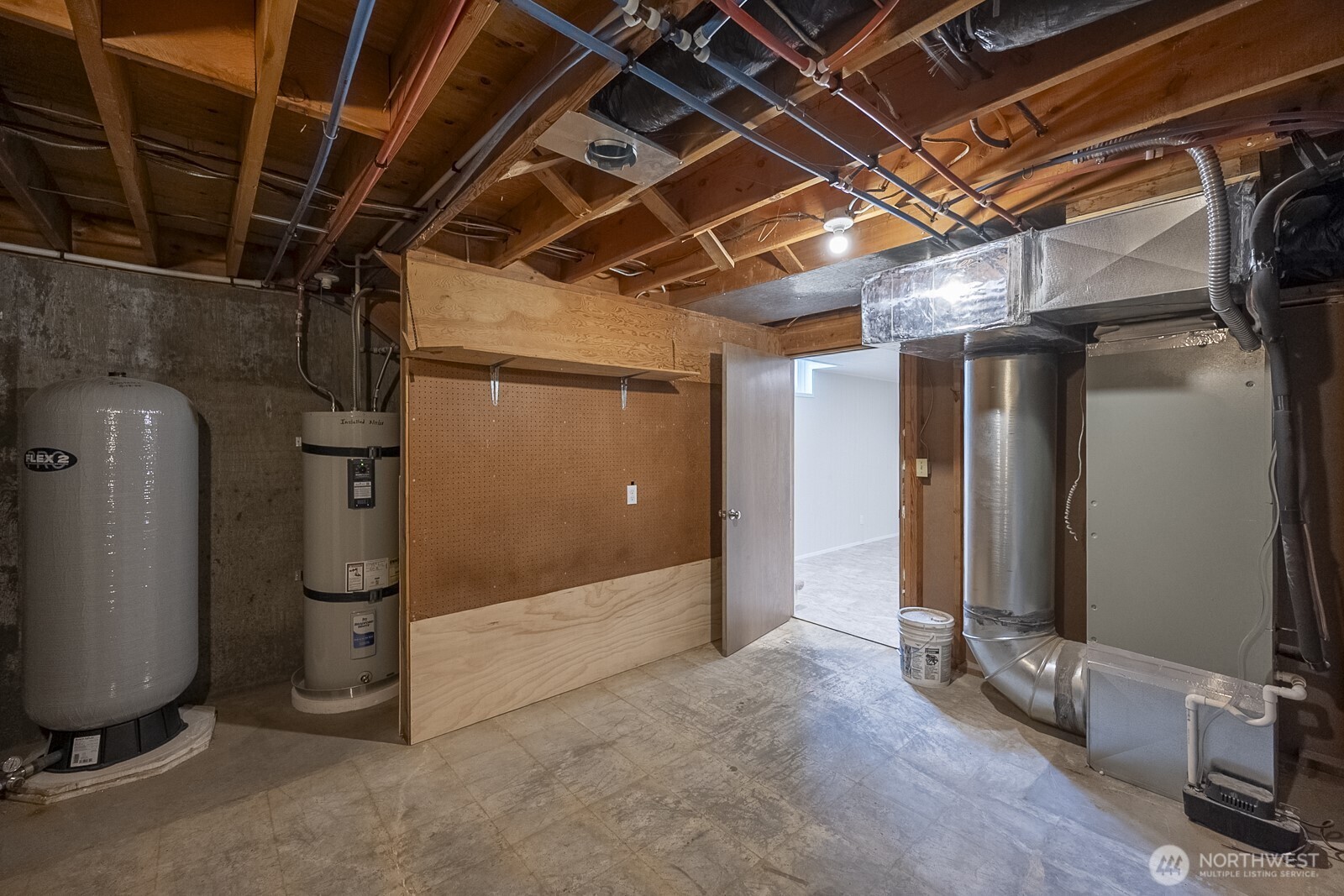 21807 Southwest 1st Road Quincy, WA 98848 - Photo 33 of 40 a view of a storage room