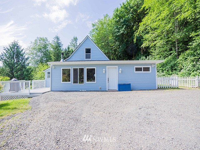 653 Fall Creek Road Longview, WA 98632 - Photo 1 of 25