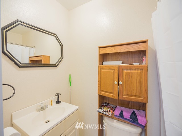 653 Fall Creek Road Longview, WA 98632 - Photo 18 of 25