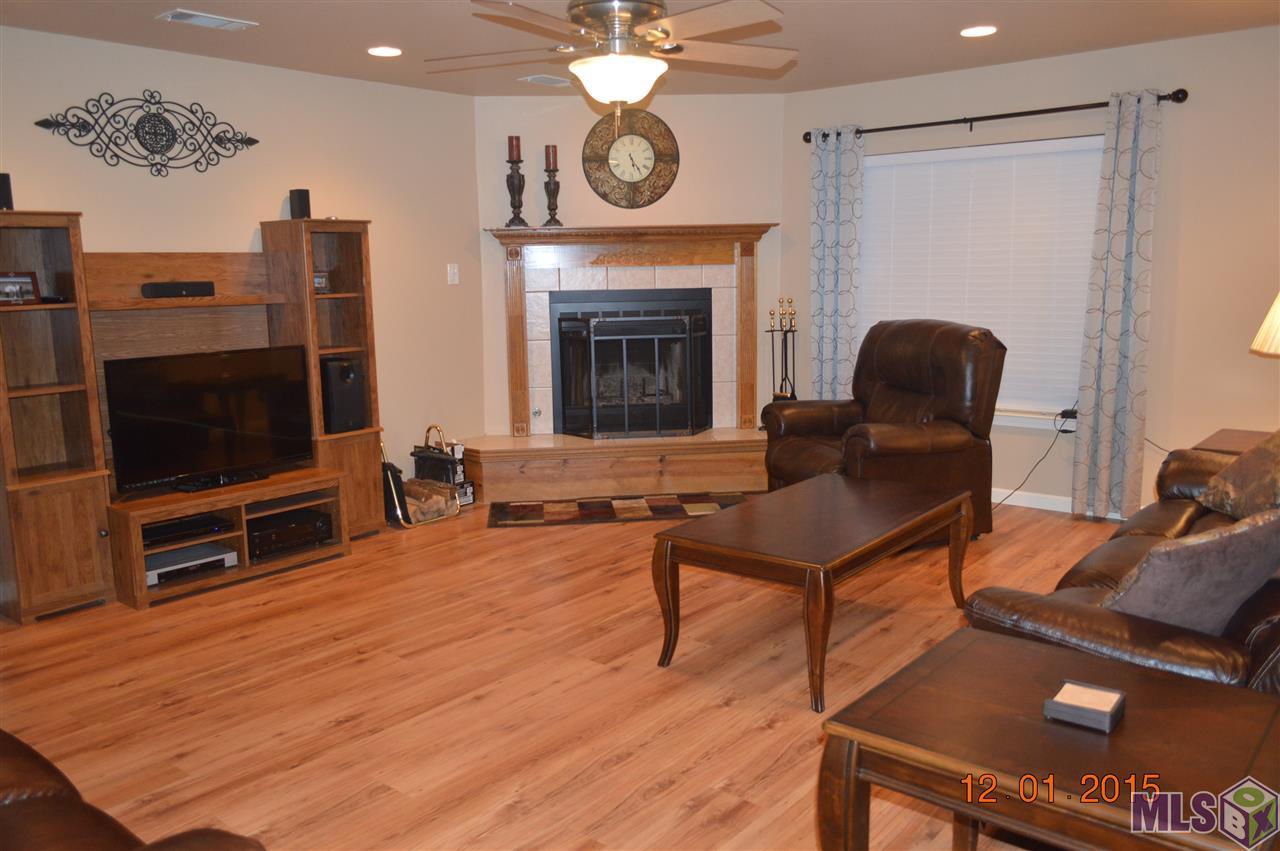 10780 Rocky Road Denham Springs, LA 70706 - Photo 4 of 43