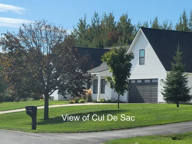 $77,000 | 5178 South Shore View Circle, Suttons Bay, MI 49682