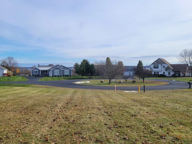 $77,000 | 5178 South Shore View Circle, Suttons Bay, MI 49682