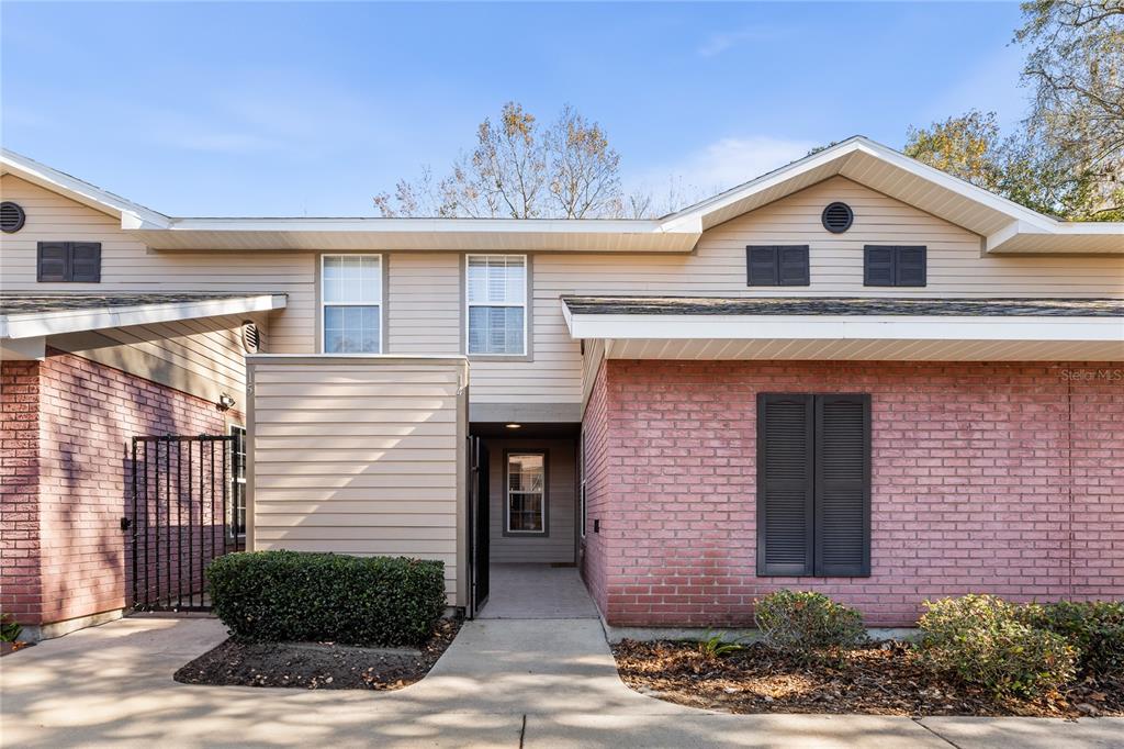 1217 Northwest 55th Street, Unit 14 Gainesville, FL 32605 - Photo 1 of 38