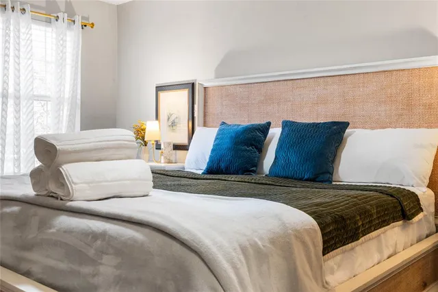 $1,995 | 1217 Northwest 55th Street, Unit 14, Gainesville, FL 32605