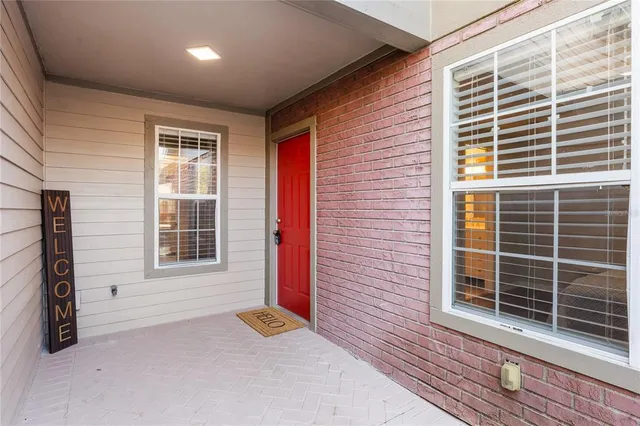 $1,995 | 1217 Northwest 55th Street, Unit 14, Gainesville, FL 32605