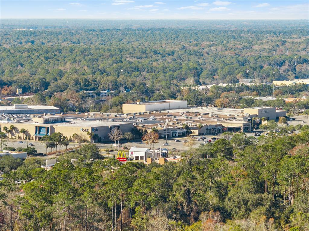 1217 Northwest 55th Street, Unit 14 Gainesville, FL 32605 - Photo 37 of 38