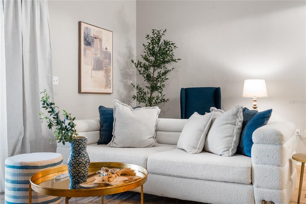 1217 Northwest 55th Street, Unit 14 Gainesville, FL 32605 - Photo 6 of 38