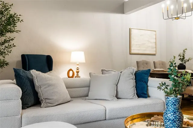 $1,995 | 1217 Northwest 55th Street, Unit 14, Gainesville, FL 32605