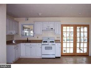 122 Bloomfield Road Barnegat, NJ 08005 - Photo 3 of 4