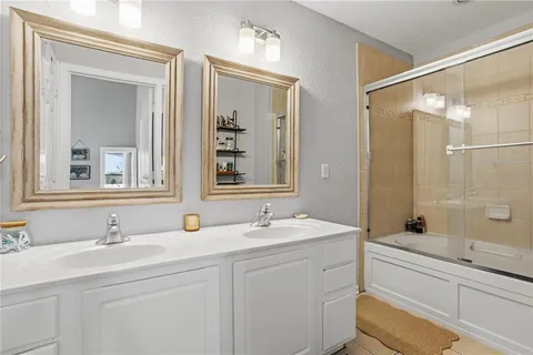 $290,000 | 3401 Shallot Drive, Unit 103, Orlando, FL 32835