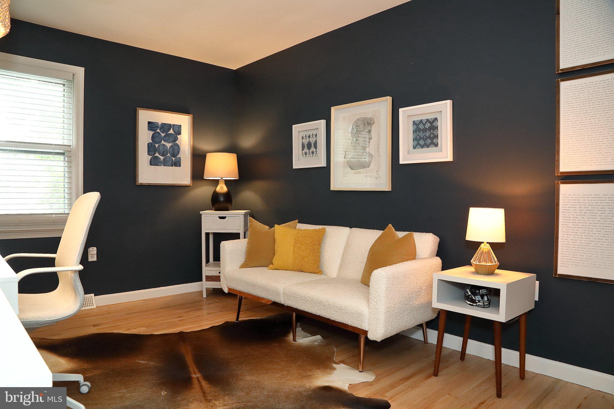 445 Haverhill Road Lancaster, PA 17601 - Photo 22 of 47 Chic retreat with bold blue accents.