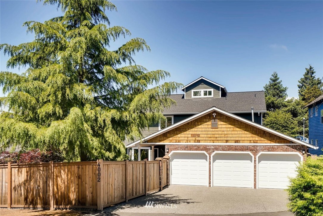 4002 Southwest 98th Street Seattle, WA 98136 - Photo 1 of 25 Gallery Image 1