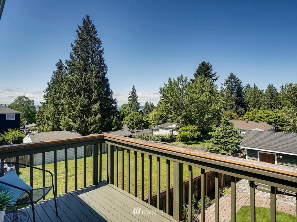 4002 Southwest 98th Street Seattle, WA 98136 - Photo 16 of 25 Gallery Image 16