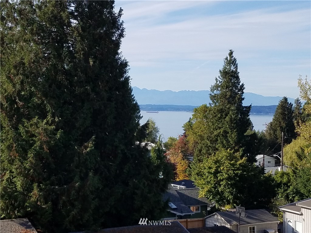 4002 Southwest 98th Street Seattle, WA 98136 - Photo 21 of 25 Gallery Image 21
