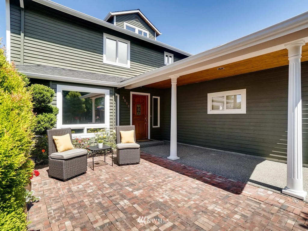 4002 Southwest 98th Street Seattle, WA 98136 - Photo 4 of 25 Gallery Image 4