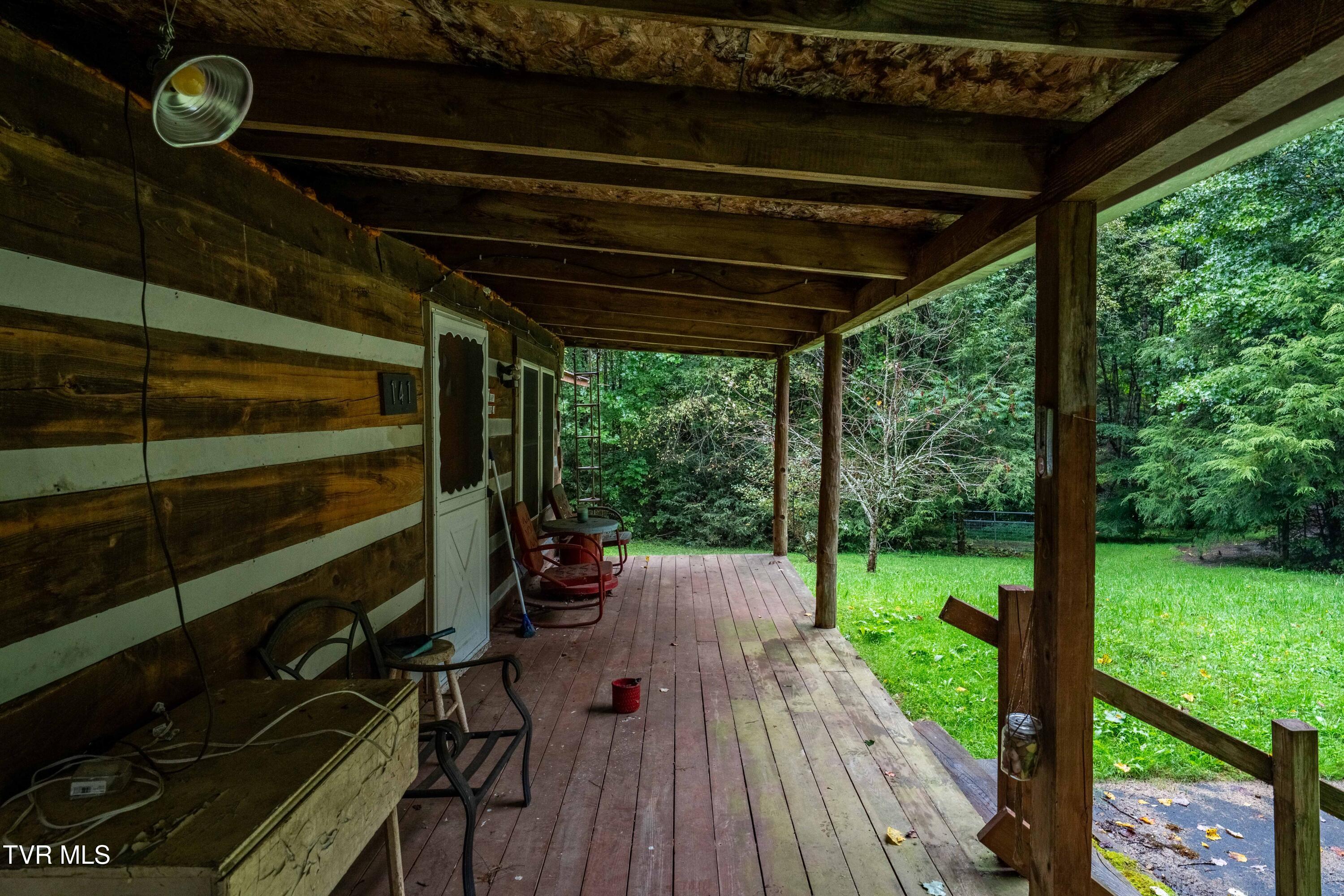 141 David Blevins Lane Shady Valley, TN 37688 - Photo 4 of 26 1306 Winchester Road (5 of 40)