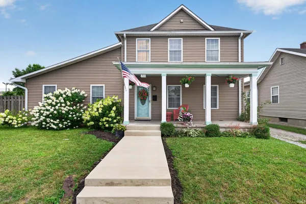 $299,900 | 711 West Market Street, Logansport, IN 46947