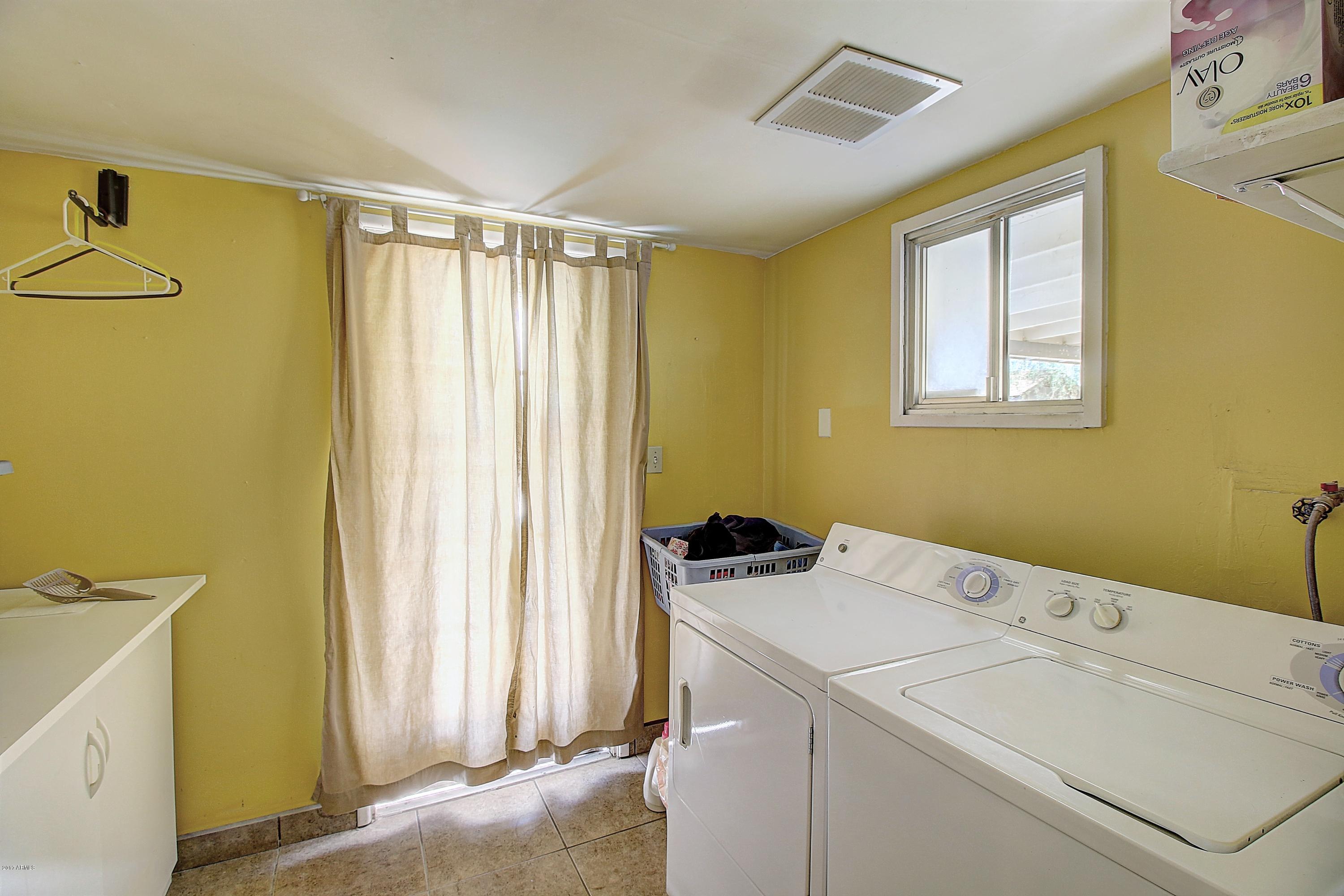 1429 West Thunderbird Road Phoenix, AZ 85023 - Photo 21 of 30 IMG_1852_3_4_5_6