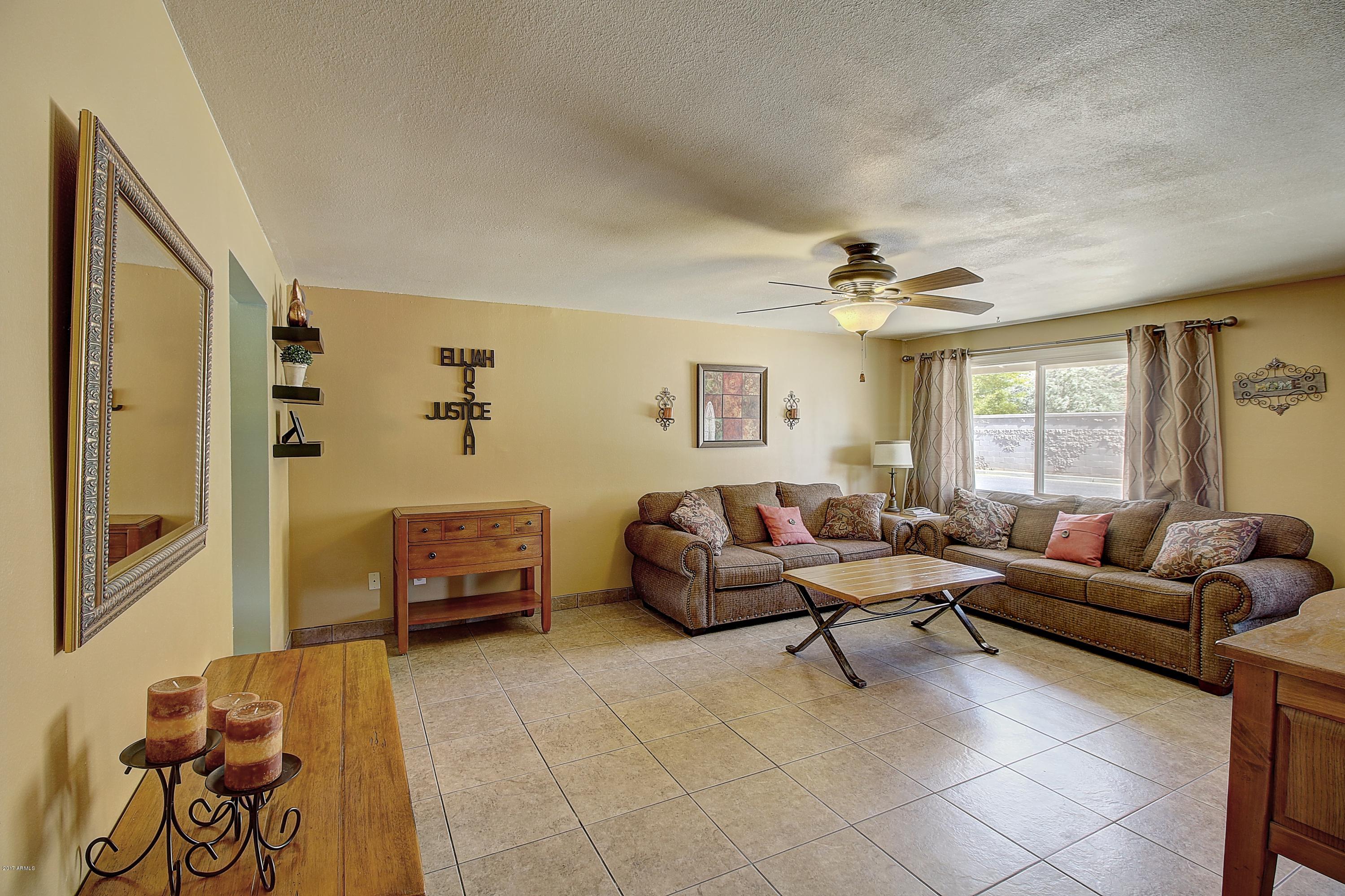 1429 West Thunderbird Road Phoenix, AZ 85023 - Photo 4 of 30 IMG_1717_18_19_20_21