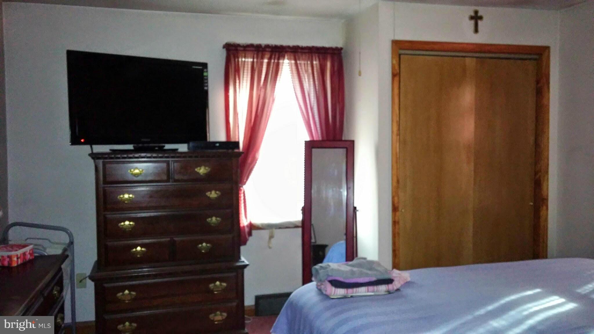 196 Pike Road Pasadena, MD 21122 - Photo 14 of 30 Master Bedroom w/ 2 separate his/her closets