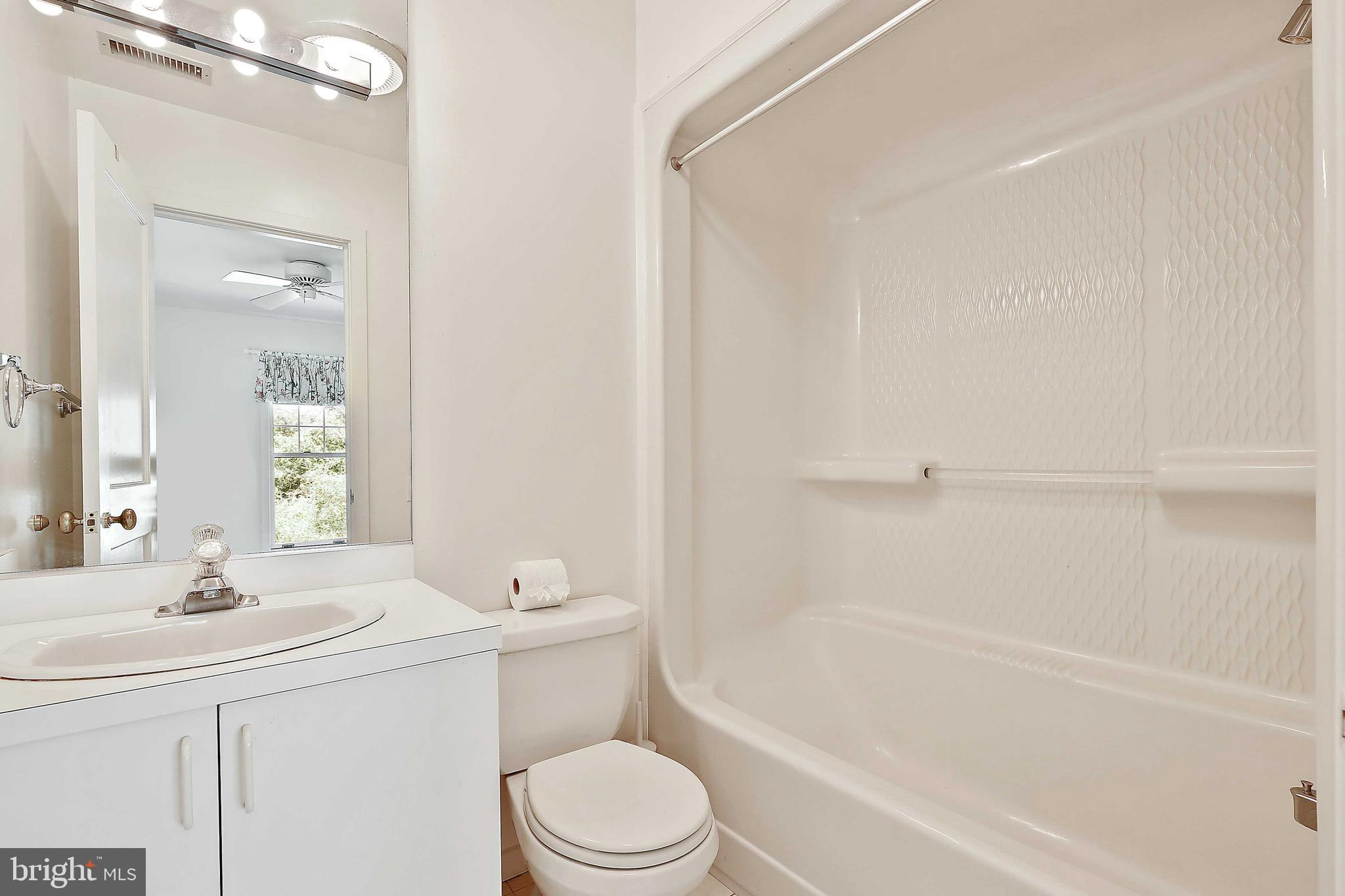 2212 Wiltonwood Road Stevenson, MD 21153 - Photo 51 of 60 Private full Bath