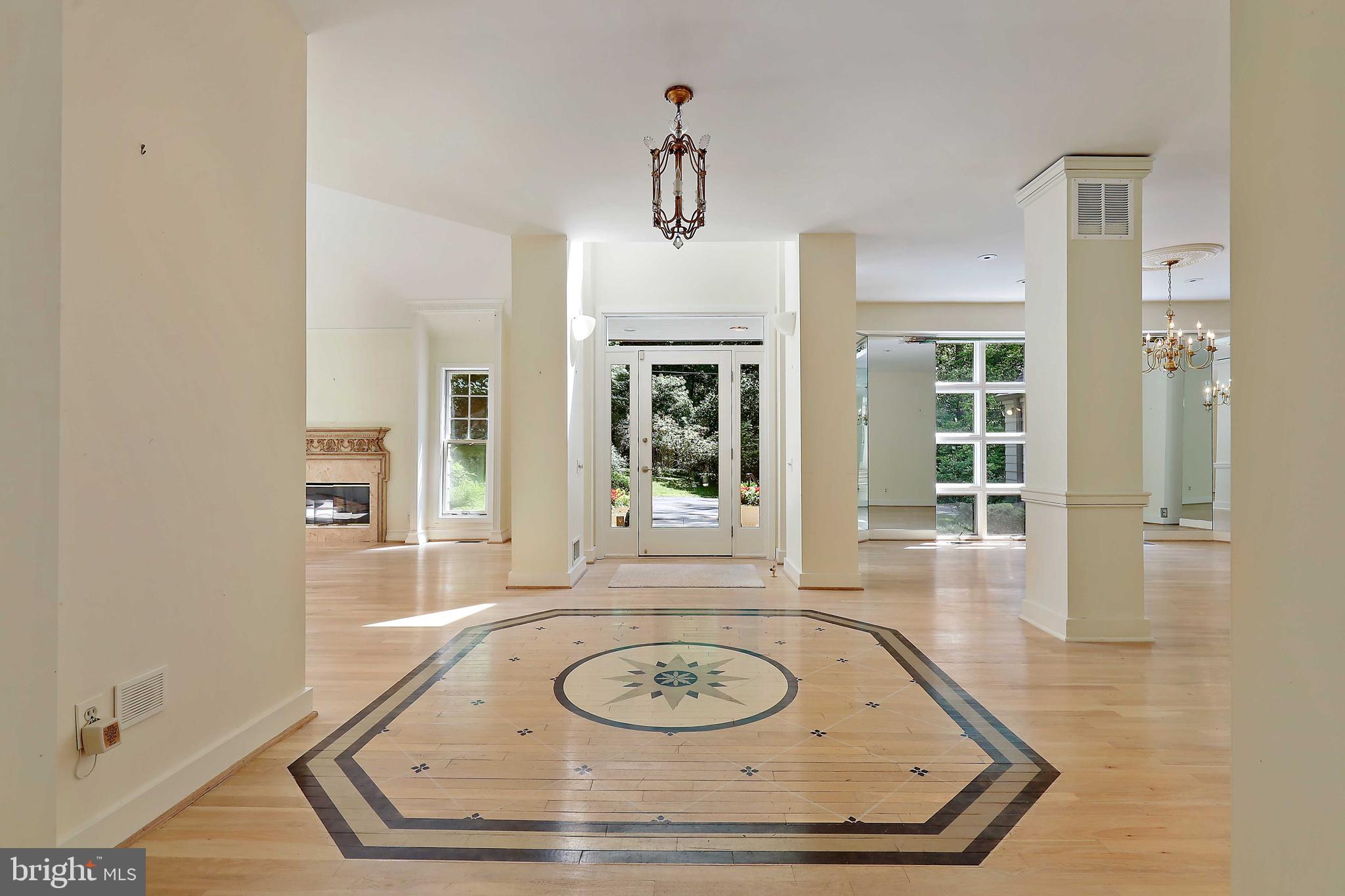 2212 Wiltonwood Road Stevenson, MD 21153 - Photo 7 of 60 Beautiful Compass Rose in the Foyer