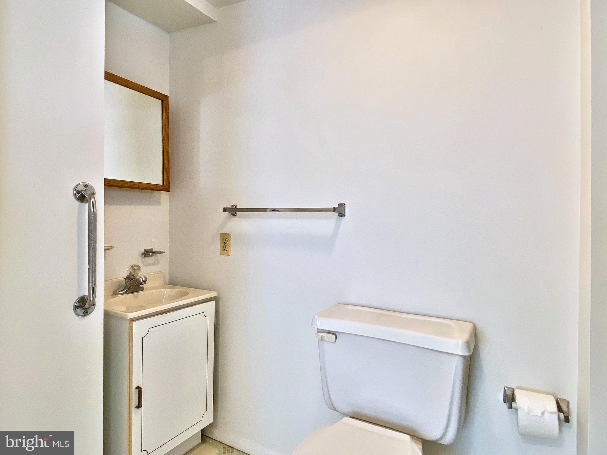 4119 Beachwood Road Dundalk, MD 21222 - Photo 30 of 72 Gallery Image 30