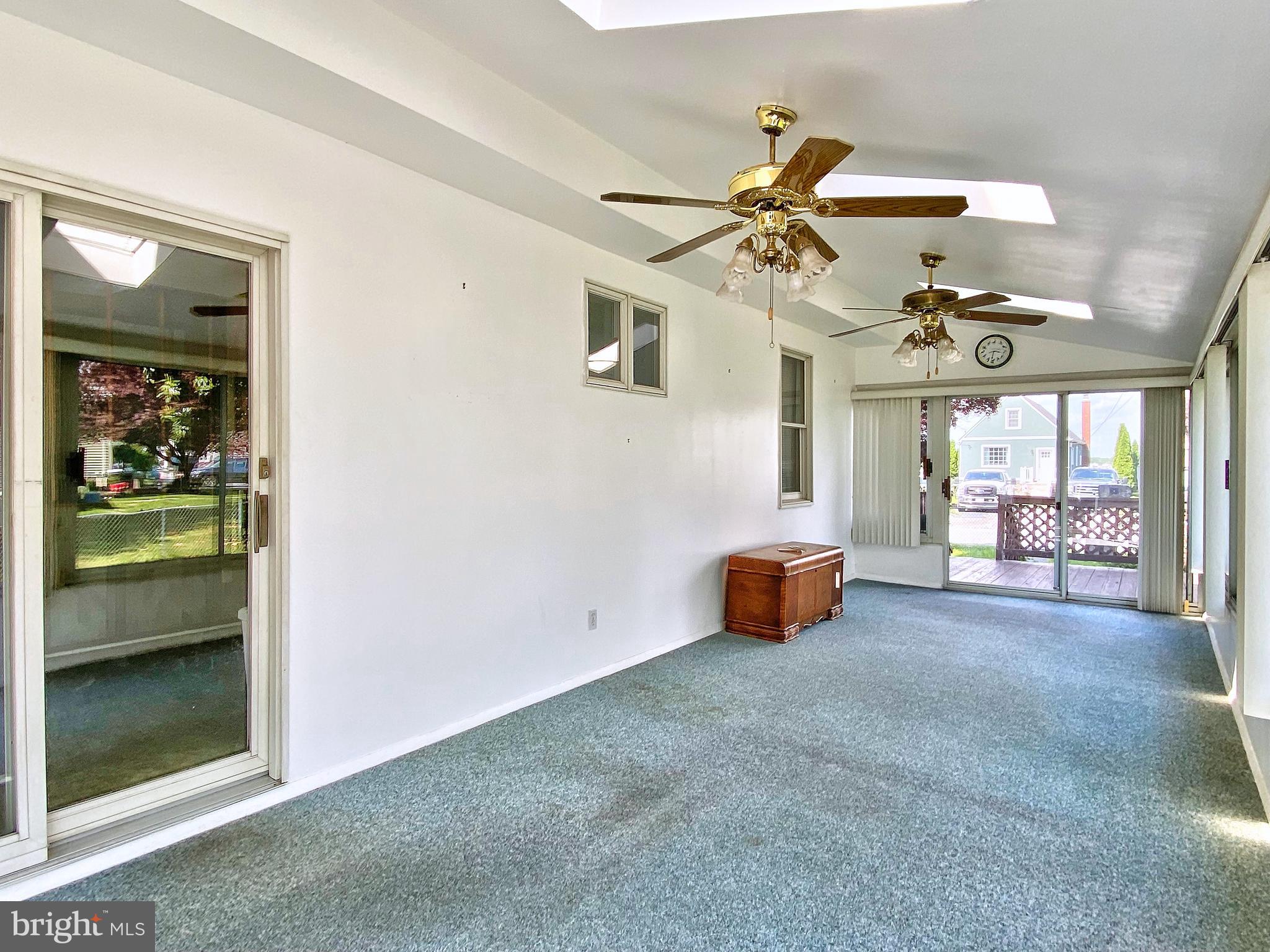 4119 Beachwood Road Dundalk, MD 21222 - Photo 9 of 72 Gallery Image 9