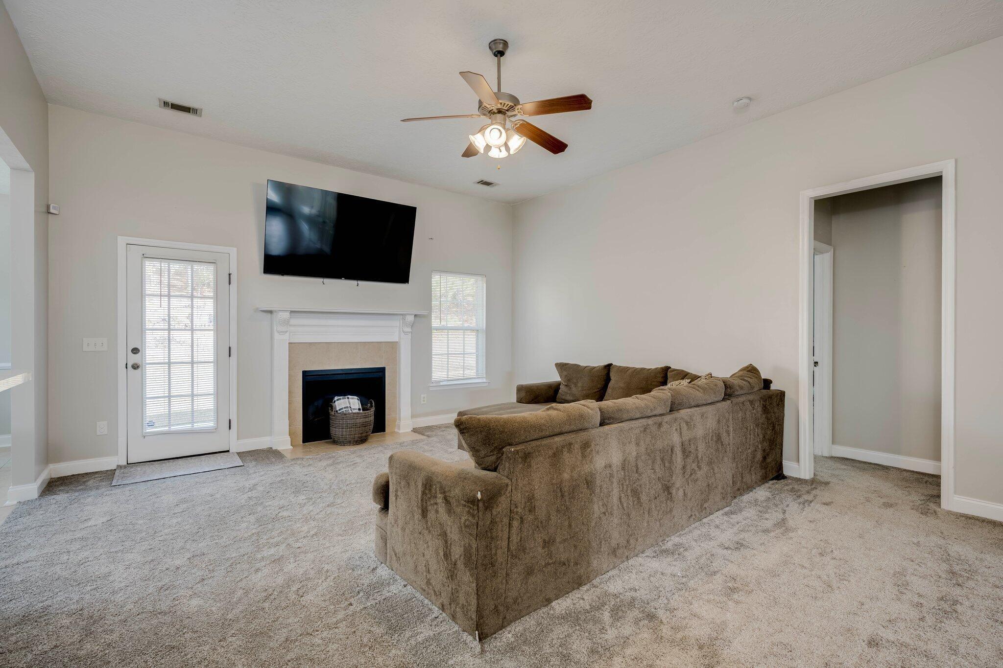 4545 Logans Way Augusta, GA 30909 - Photo 6 of 58 006- (17)