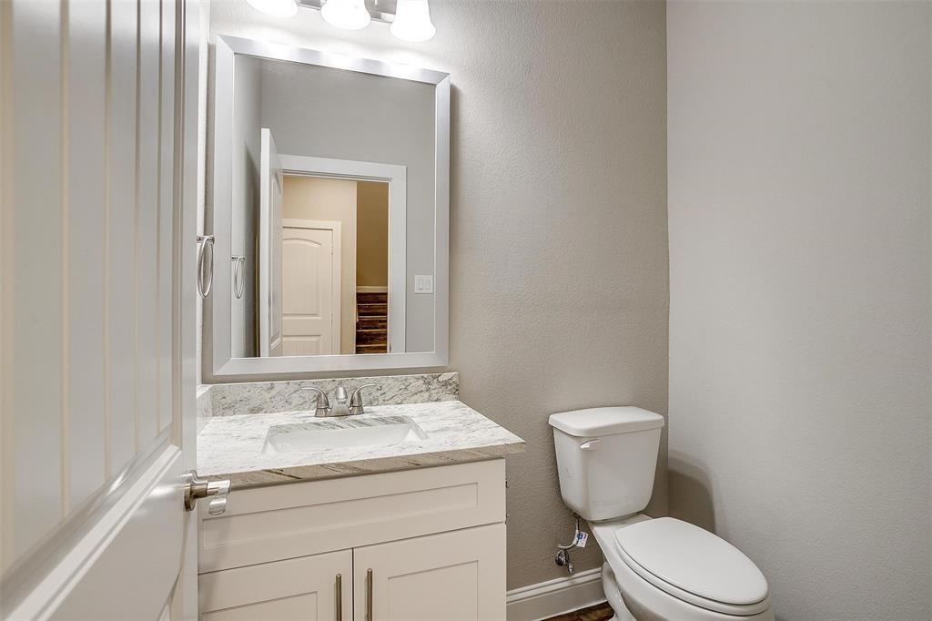 544 East Pointe Drive Weatherford, TX 76087 - Photo 6 of 36