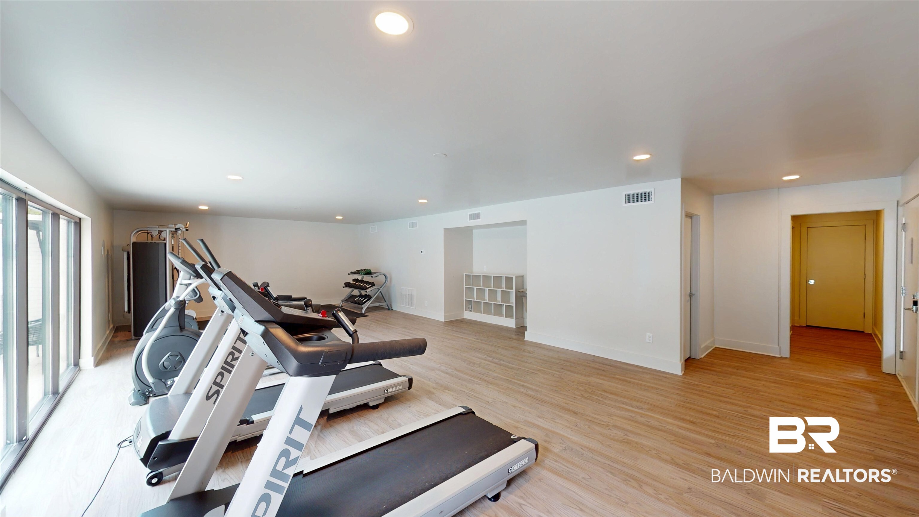 3655 Old Shell Road, Unit 219 Mobile, AL 36608 - Photo 19 of 25 Exercise room with recessed lighting