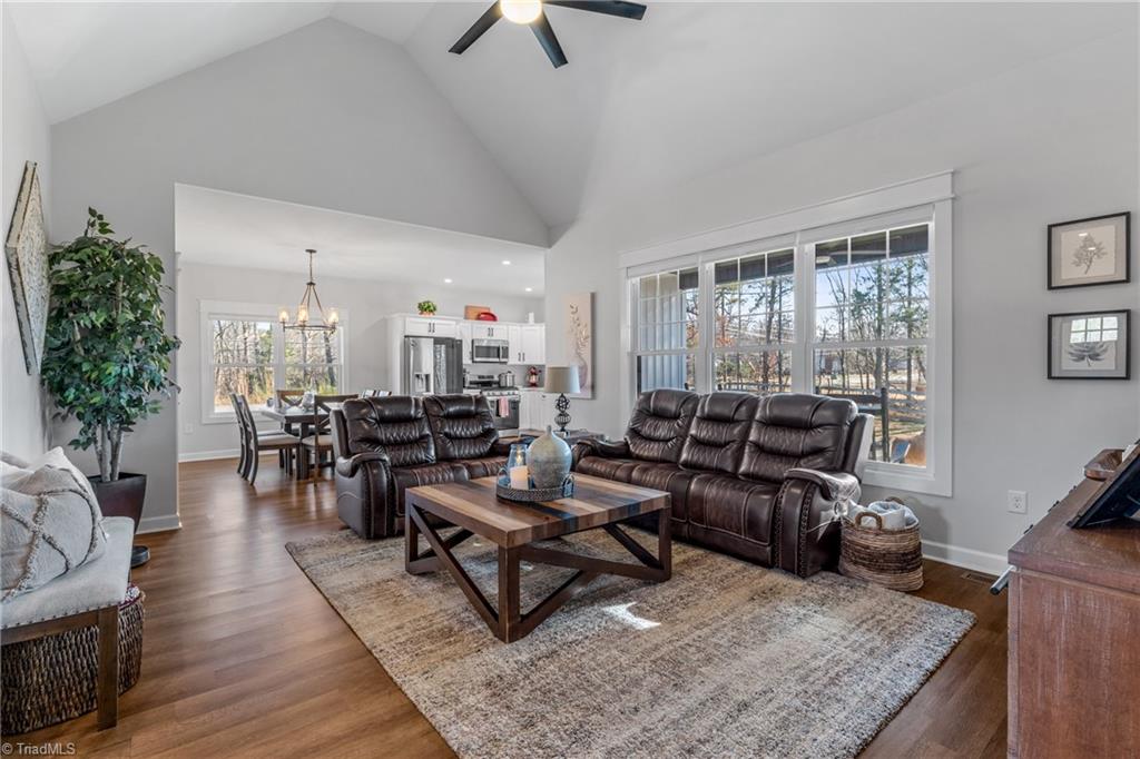 112 Yount Road Eden, NC 27288 - Photo 3 of 42