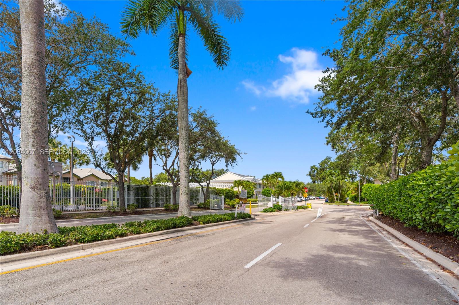 9928 Northwest 57th Manor Coral Springs, FL 33076 - Photo 28 of 34
