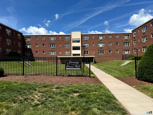 $138,900 | 70 Grove Hill, Unit 2H, New Britain, CT 06052