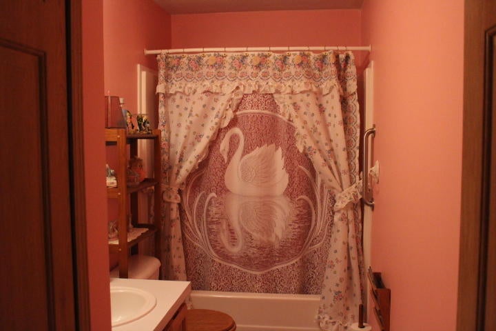 4033 Lake Manuka Road Gaylord, MI 49735 - Photo 27 of 34 Gallery Image 27