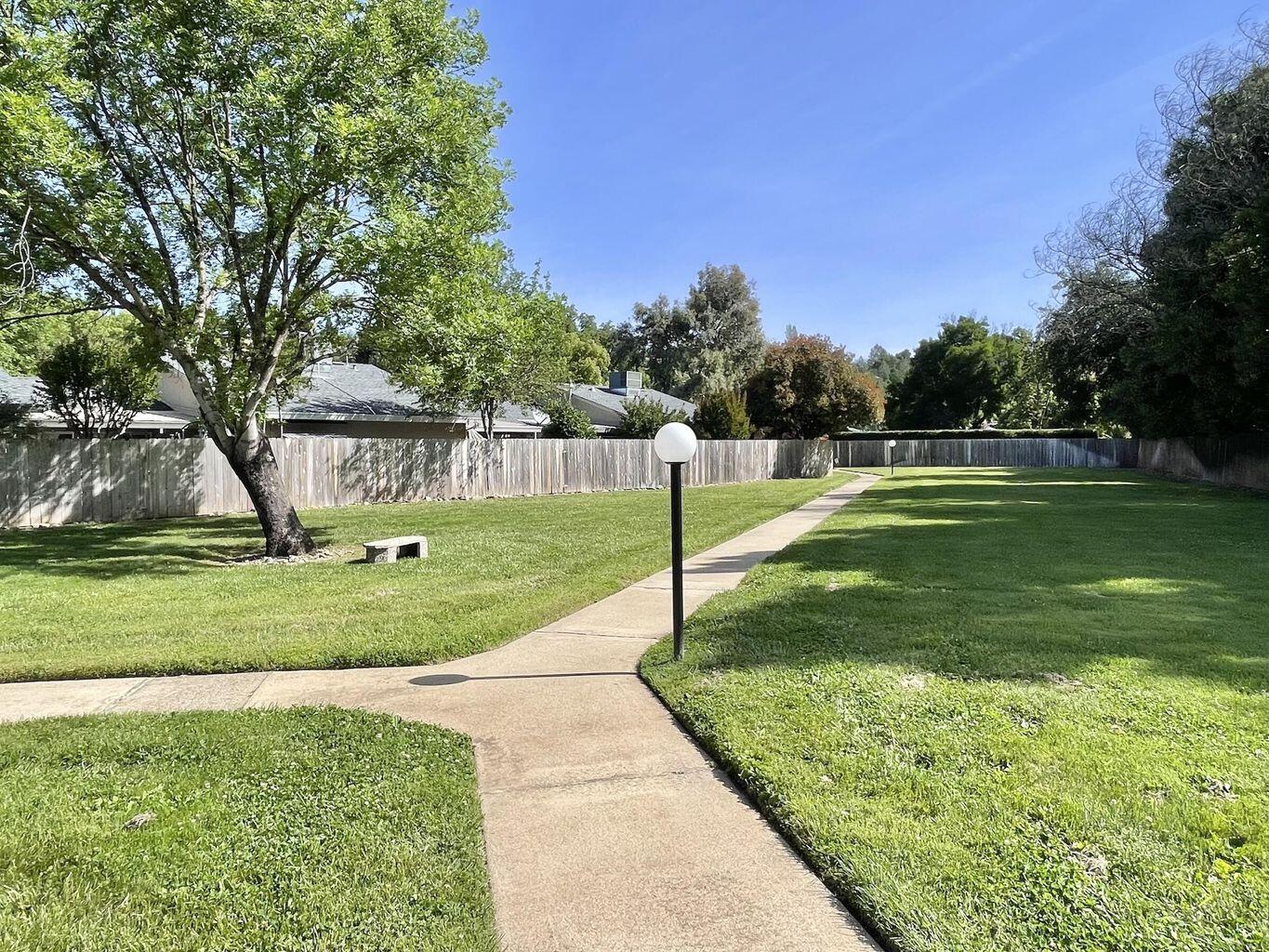 1836 Del Mar Avenue Redding, CA 96003 - Photo 20 of 26 IMG_3380