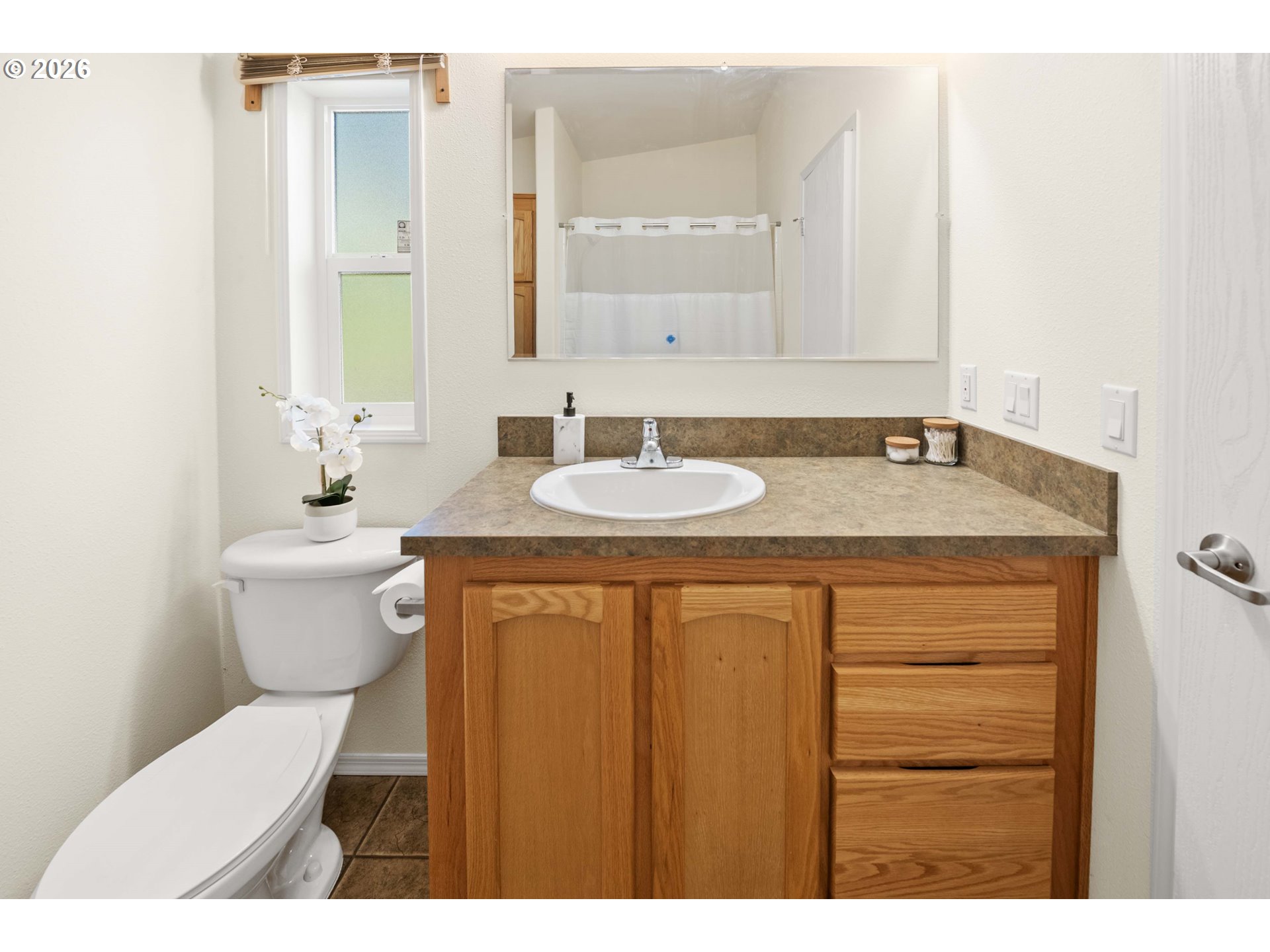 93228 Knappa Platt Road Astoria, OR 97103 - Photo 21 of 46 Bathroom