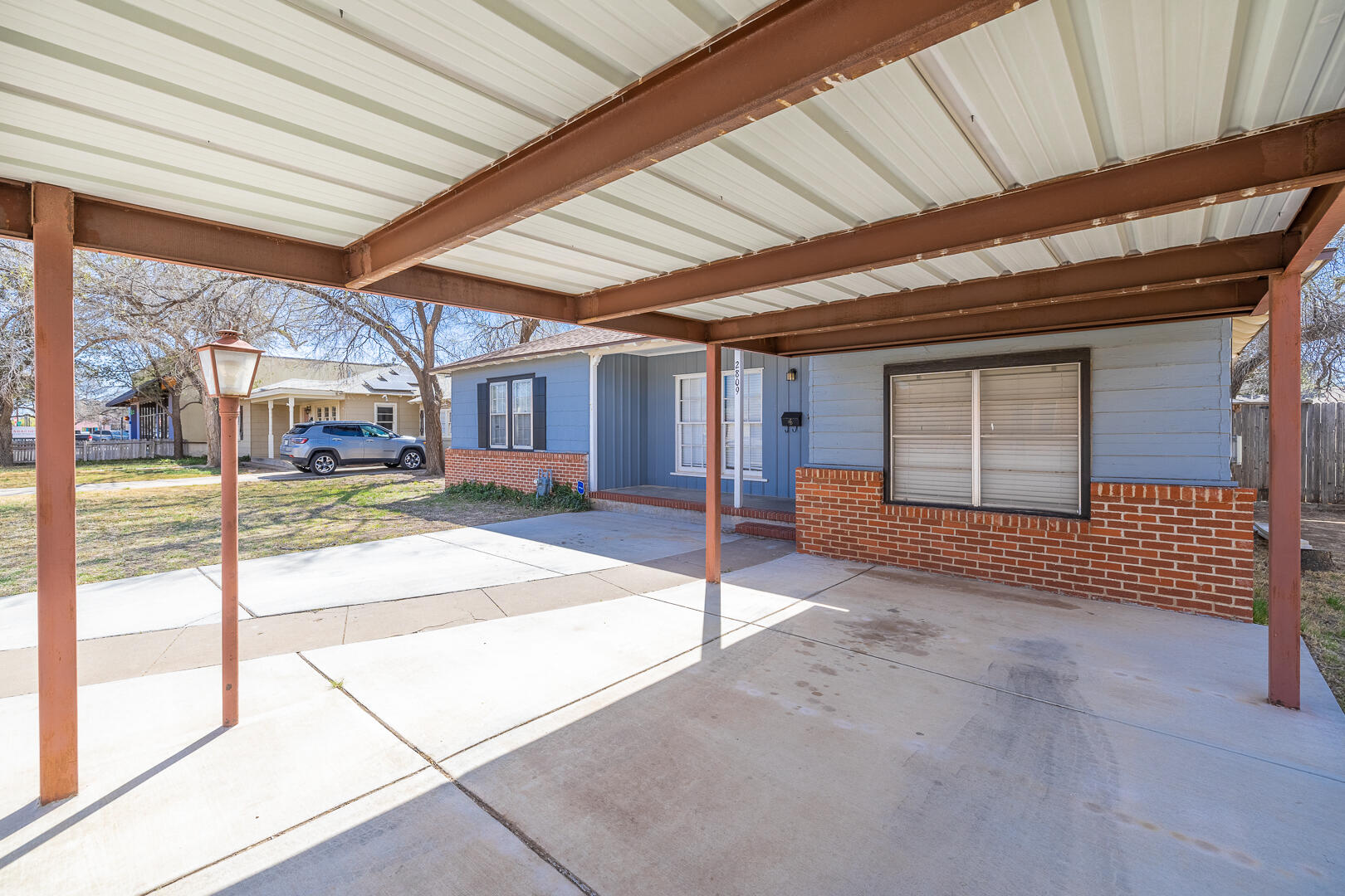 2809 26th Street Lubbock, TX 79410 - Photo 2 of 29 1-5