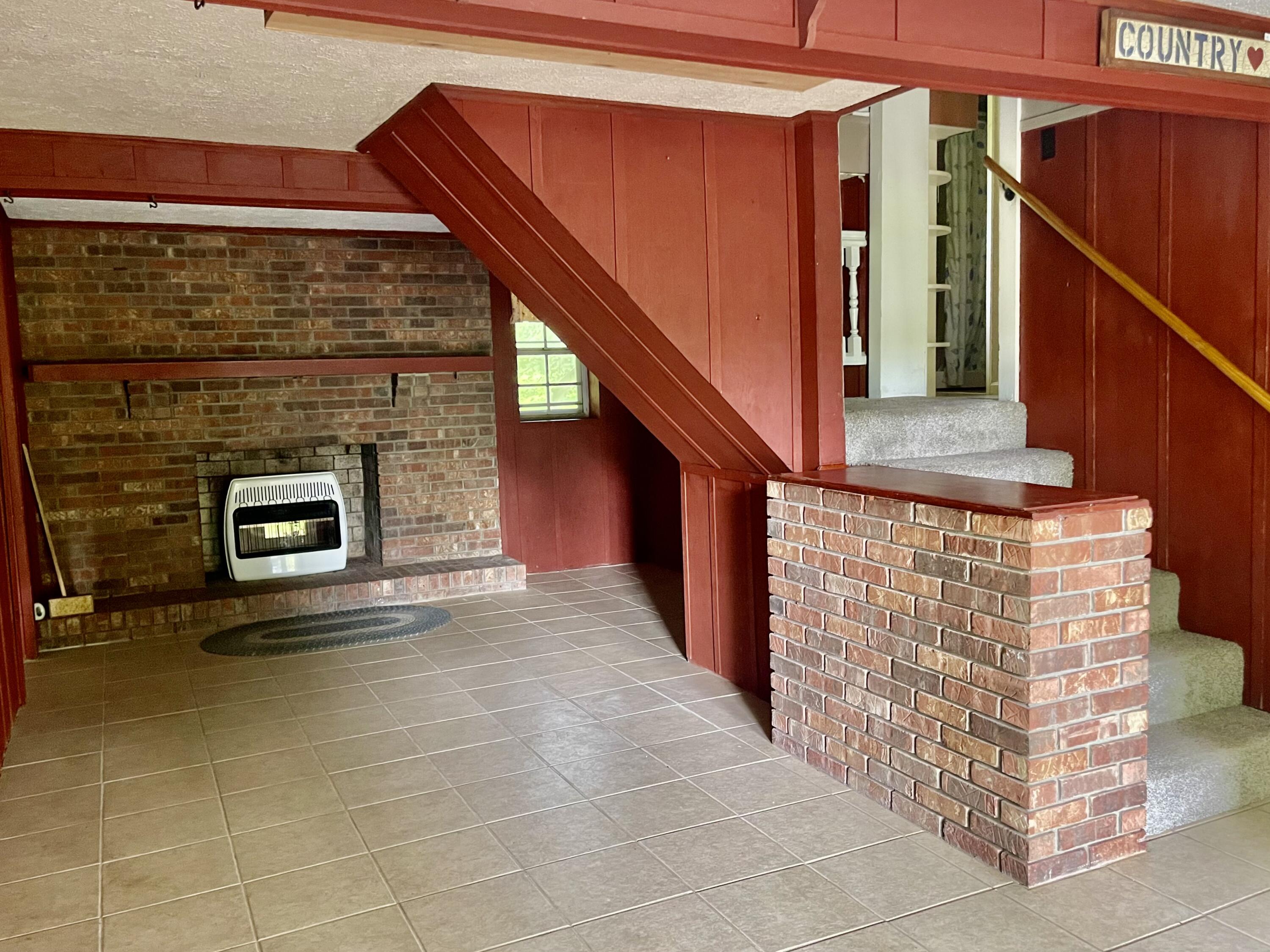 1385 Eastlawn Road Hanson, KY 42413 - Photo 6 of 37 IMG_3782